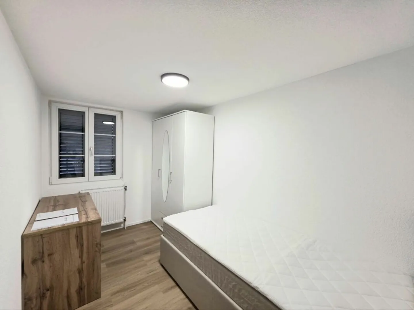 First rental after complete renovation of the apartment building - Photo 4 of 6