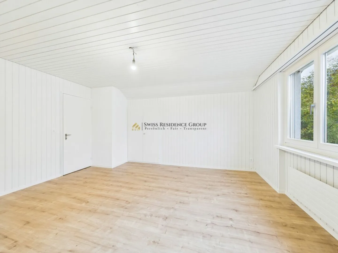 Vivere soleggiato e fiscalmente vantaggioso: Casa unifamiliare in una posizione tranquilla - Foto 10 di 13