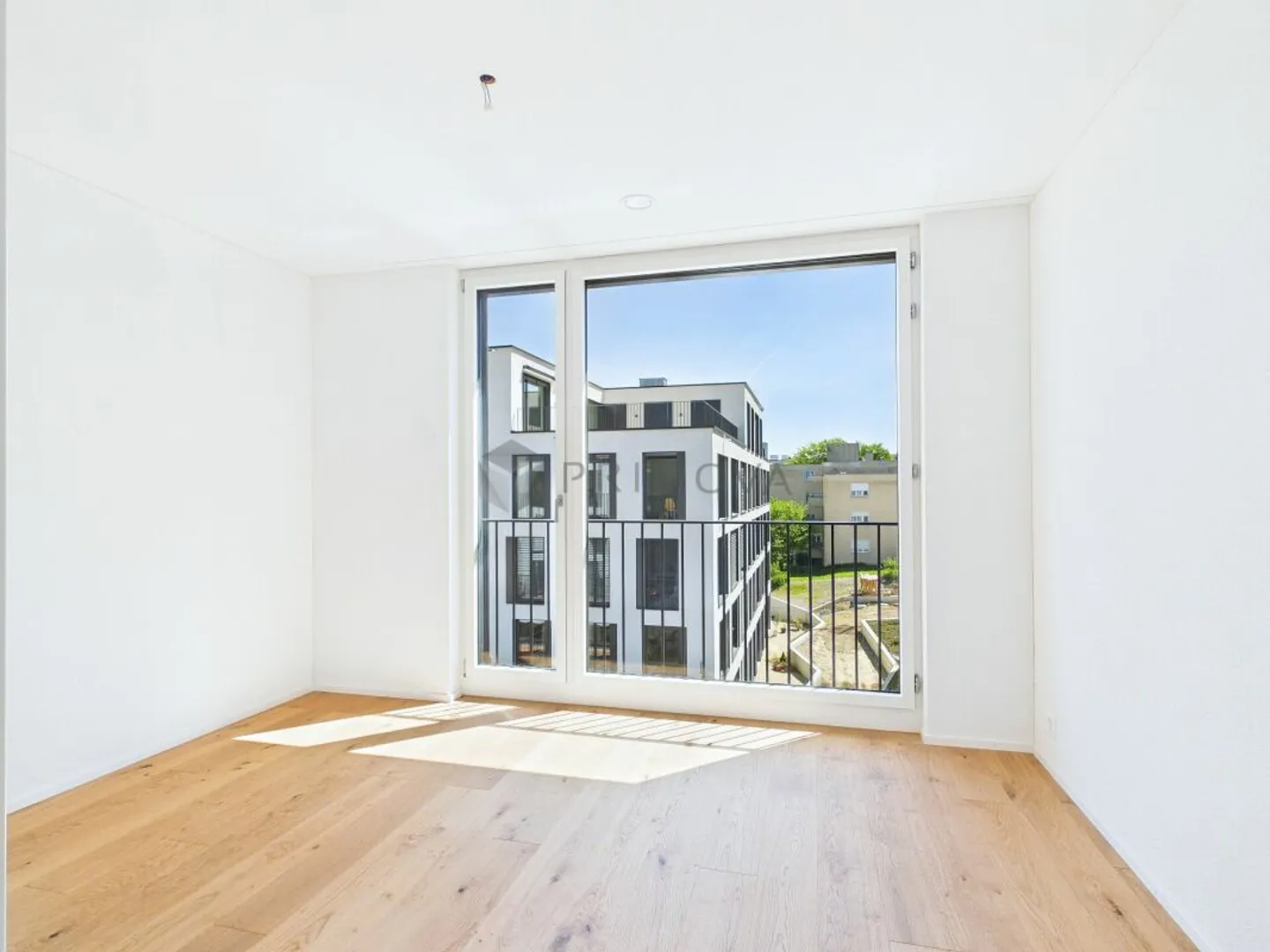 Exclusive first occupancy of a modern Minergie condominium - Photo 10 of 13