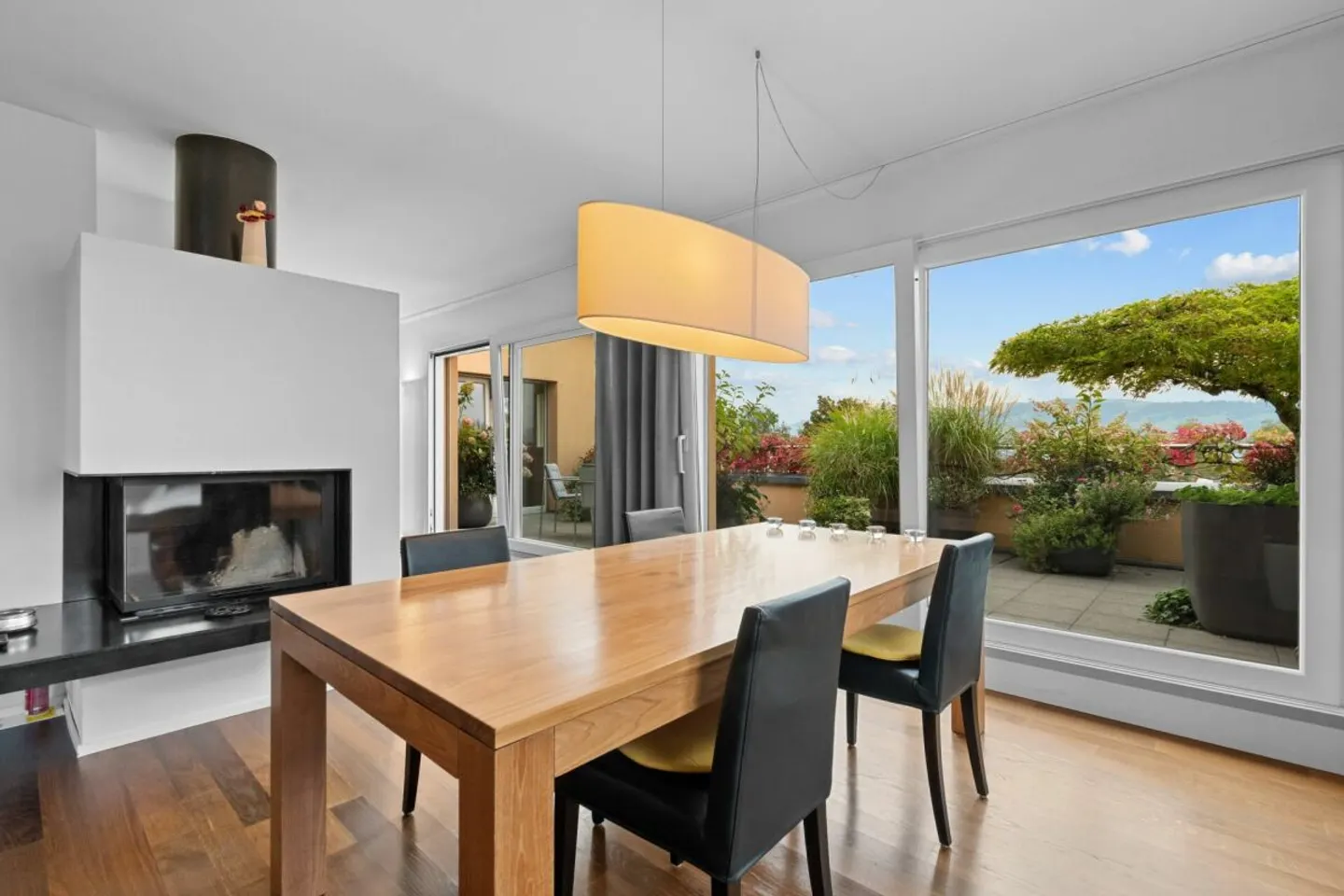 WEITRAUM | Appartement penthouse exclusif de 194 m² de surface habitable nette, terrasses spacieuses et vue panoramique - Photo 6 sur 13