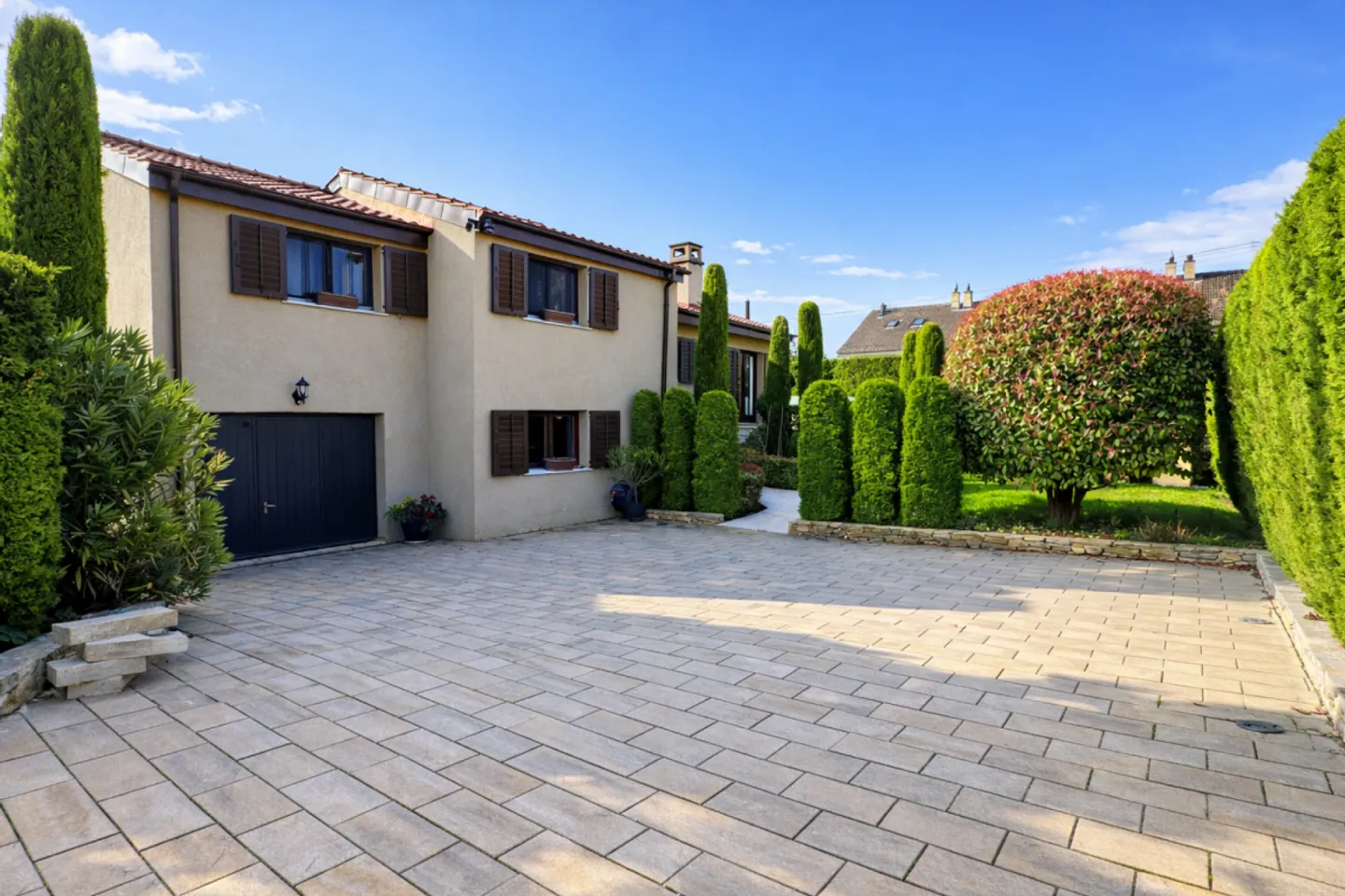 Charmante freistehende Villa mit Pool in Chavannes-des-Bois - Foto 13 von 13