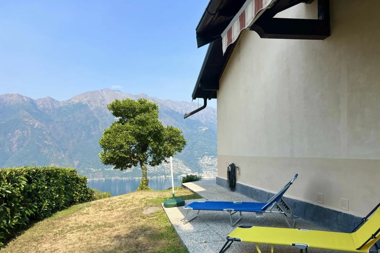 ITALIEN - Lago Maggiore, Nähe Schweizer Grenze, Doppelhaushälfte mit Seesicht - Foto 13 von 13