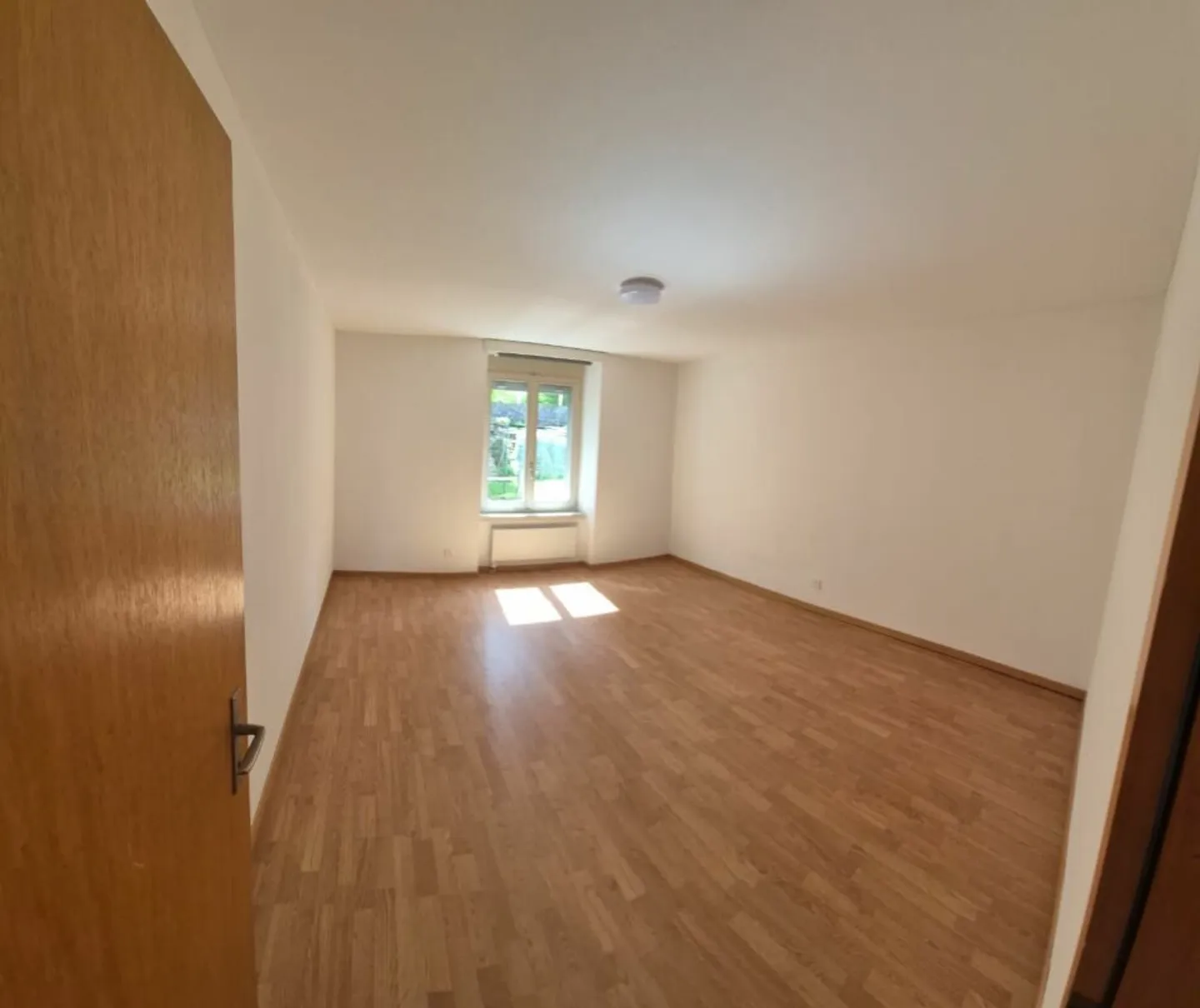 Charmante Wohnung mit Traumhaftem Ausblick - Foto 7 von 8