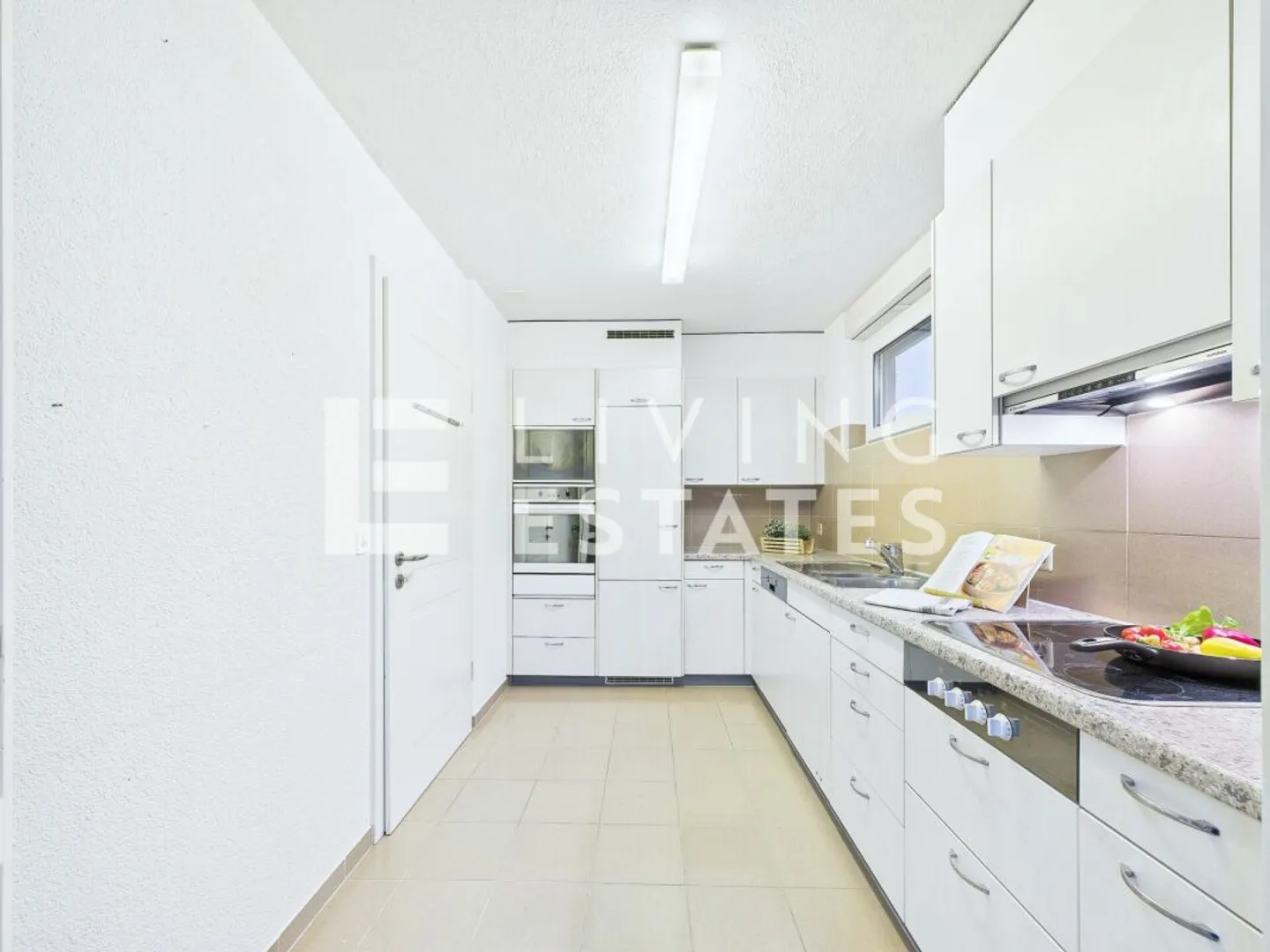 HIER FINDEN SIE IHR GLÜCK - INKL. 3 GARAGENBOXEN - Foto 5 von 13