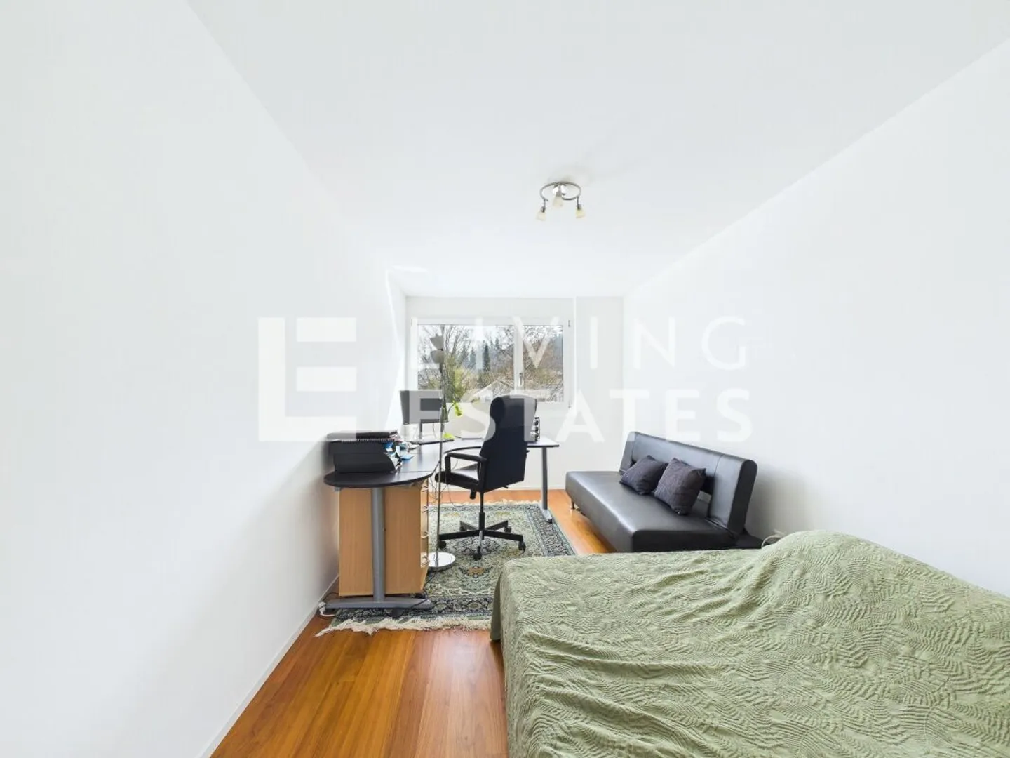 Luxushaus mit Pool und Garage - Foto 13 von 13