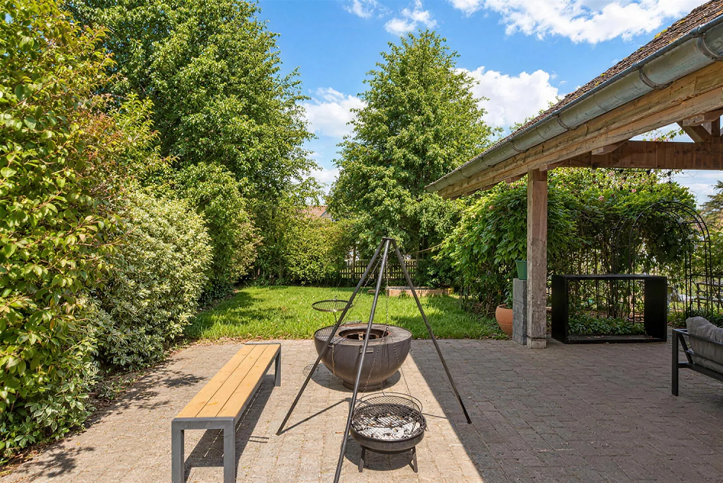 Historical Home with Large Garden, Studio & Plenty of Space - Photo 12 of 13