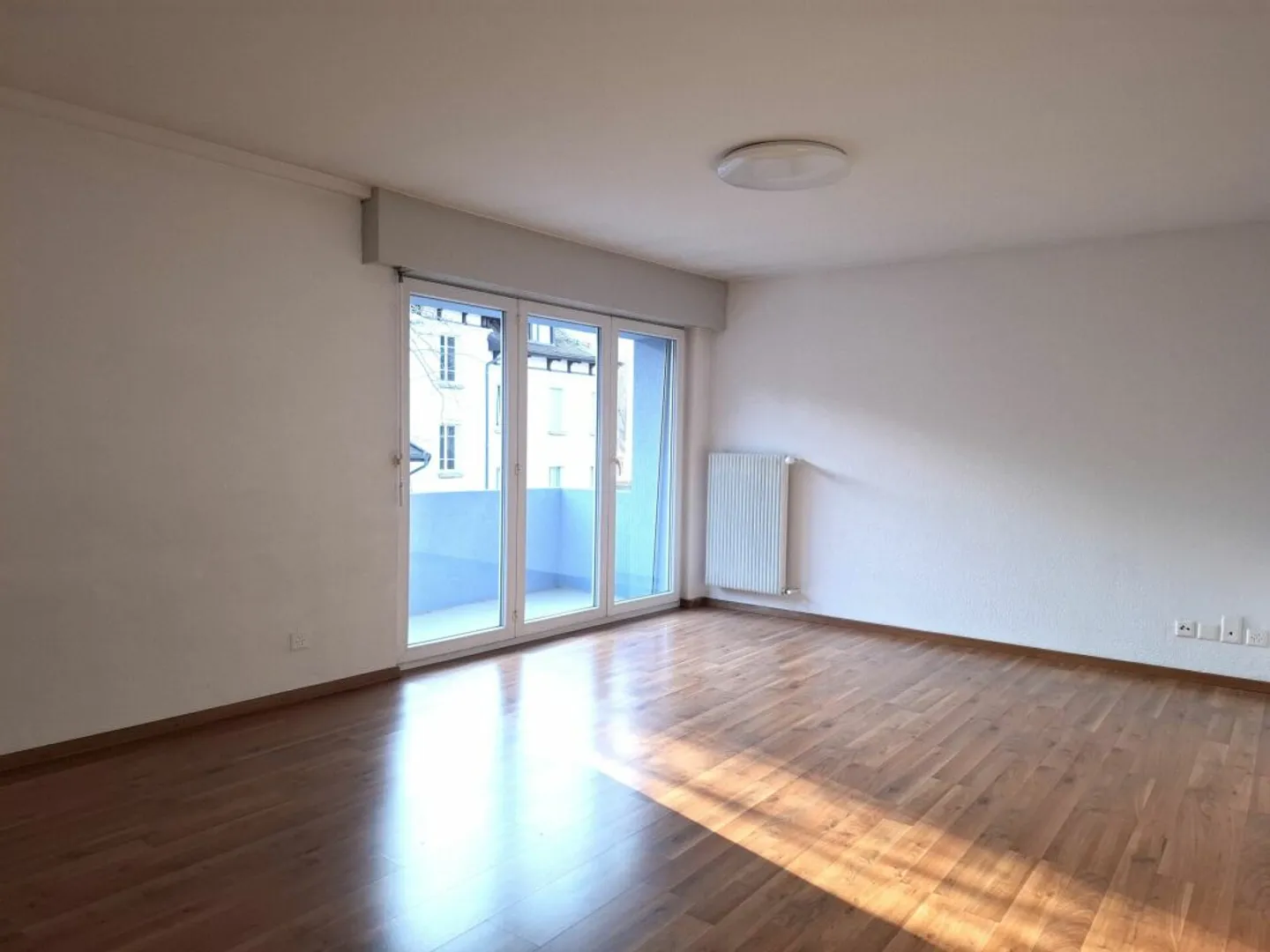 Appartement spacieux à Martigny - Photo 2 sur 13