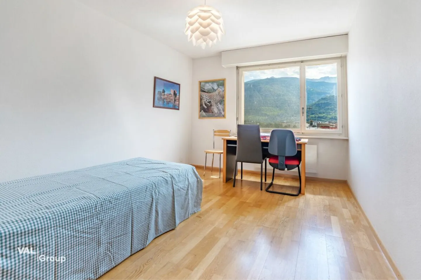 Unique - 2.5 pièces avec potentiel de rénovation en ville - Photo 7 of 13
