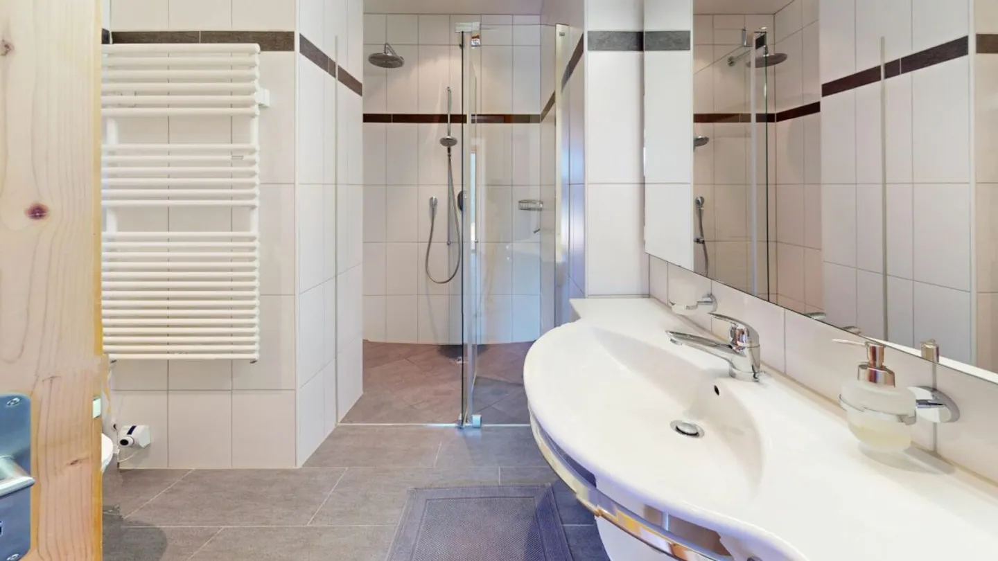 Magnifique appartement de vacances de 2.5 pièces - Photo 6 sur 13