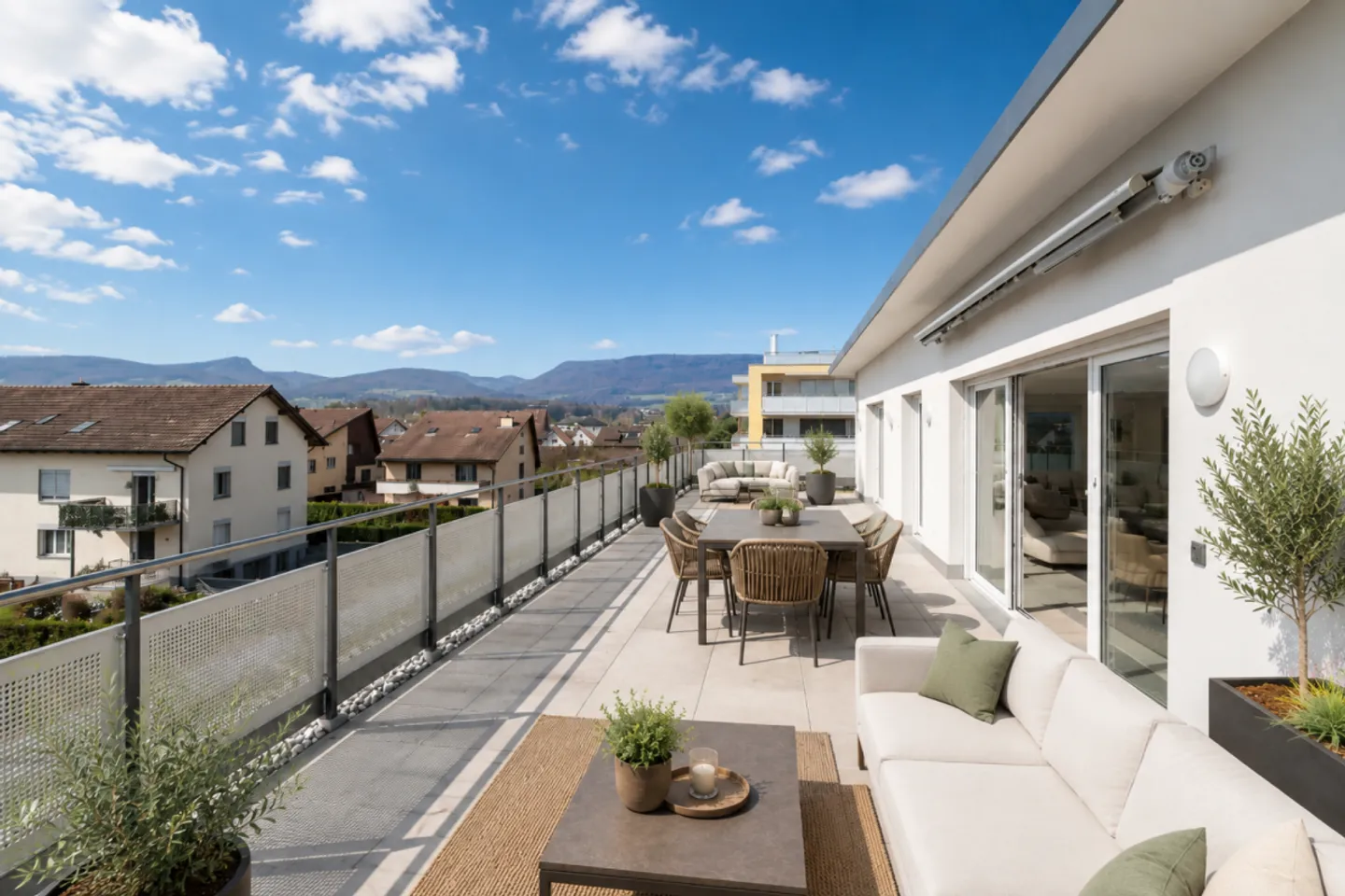 Unique penthouse apartment with stunning terrace! - Photo 7 of 10