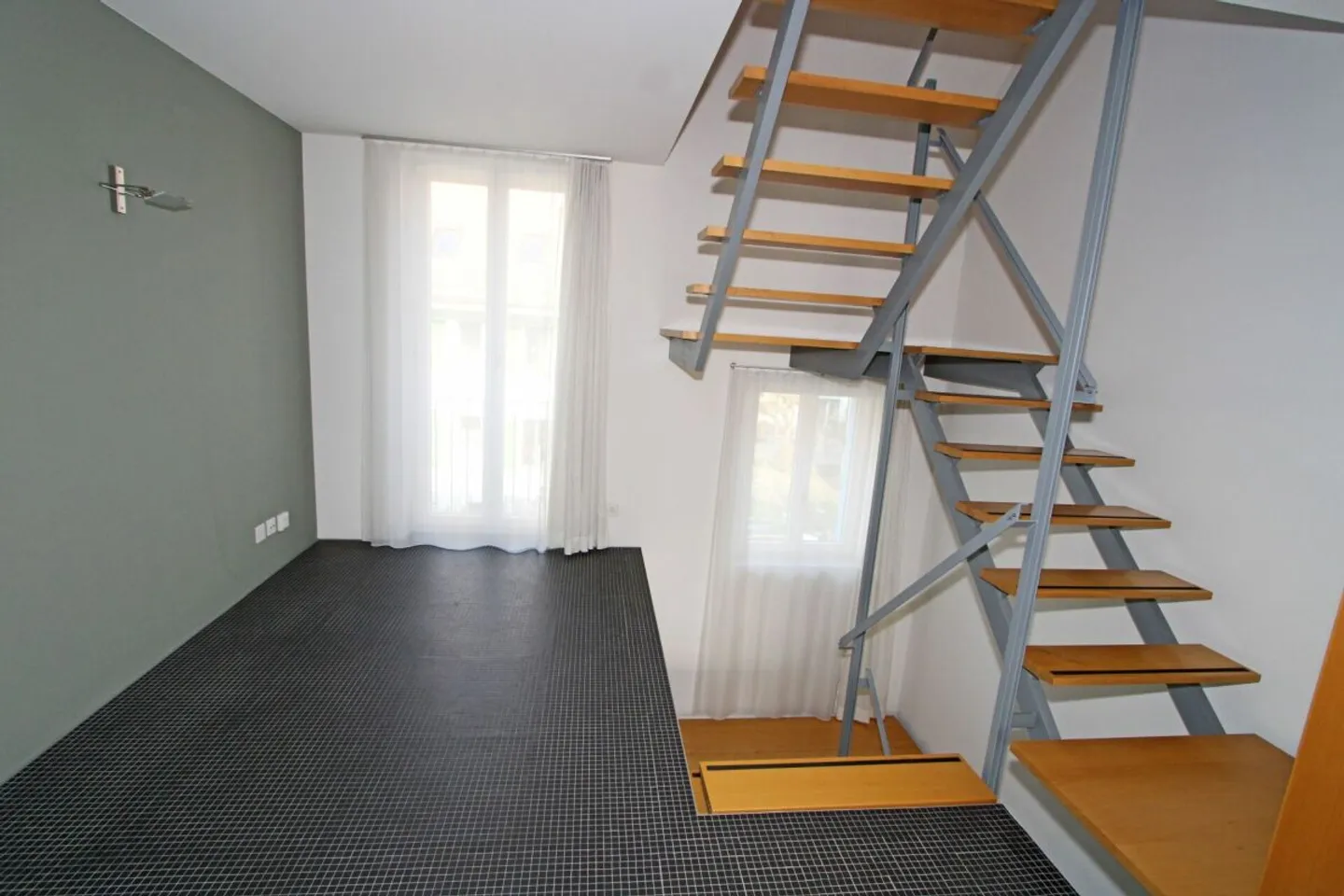 Oltner Original - Charming Townhouse - Photo 6 of 13