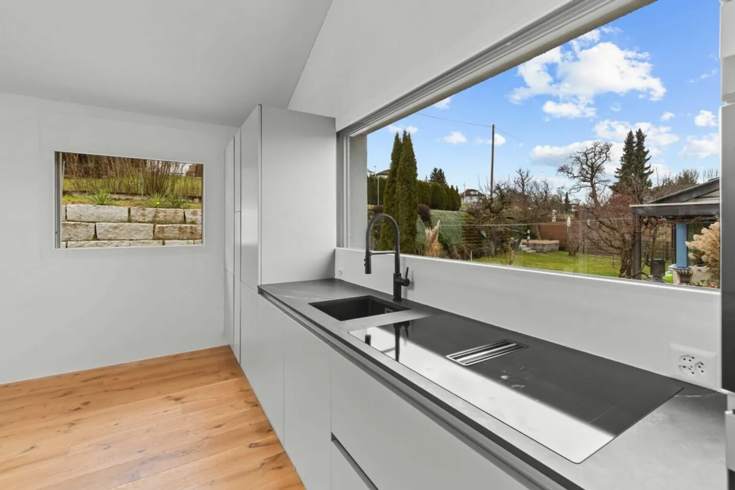 Maison individuelle de 5,5 pièces presque neuve à Bergdietikon - Photo 1 sur 13