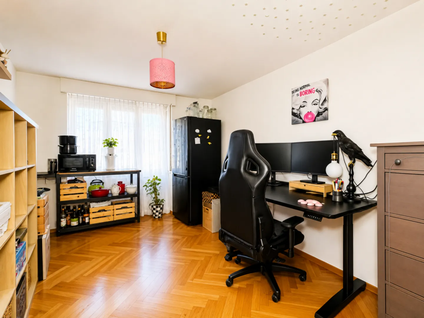 Charmante 3,5-Zimmer-Wohnung nur wenige Schritte vom See und vom Pool entfernt - Foto 6 von 13