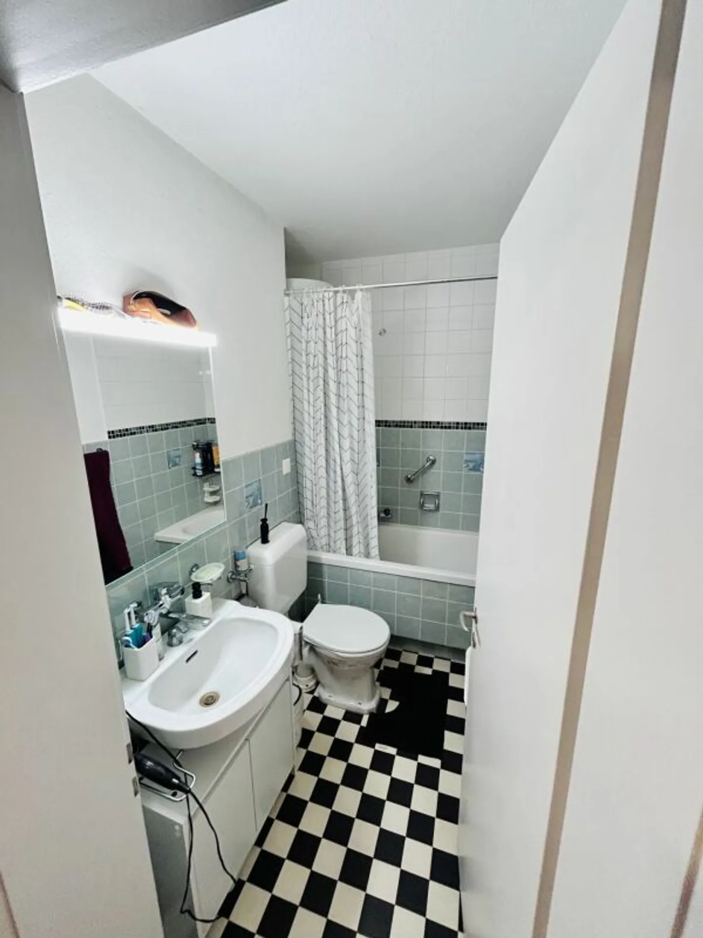 Appartement 2.0 pièces directement sur la Bahnhofstrasse à Buchs - Photo 6 sur 7