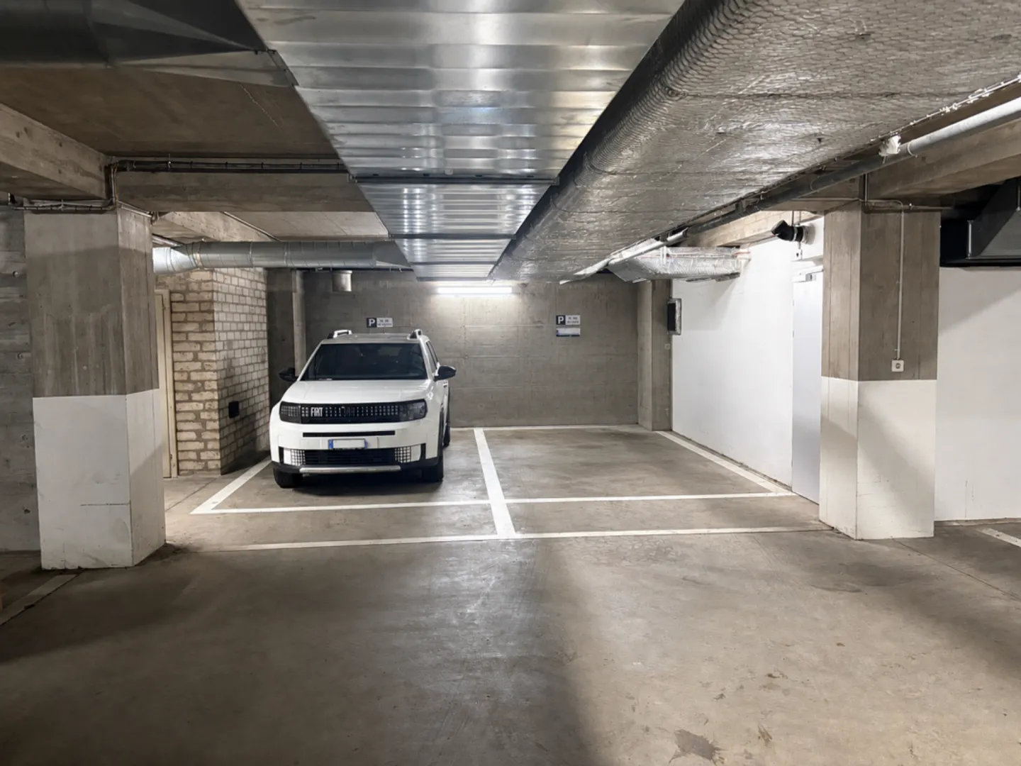 Modern Parking Space Near Aeschenplatz - Photo 1 of 6