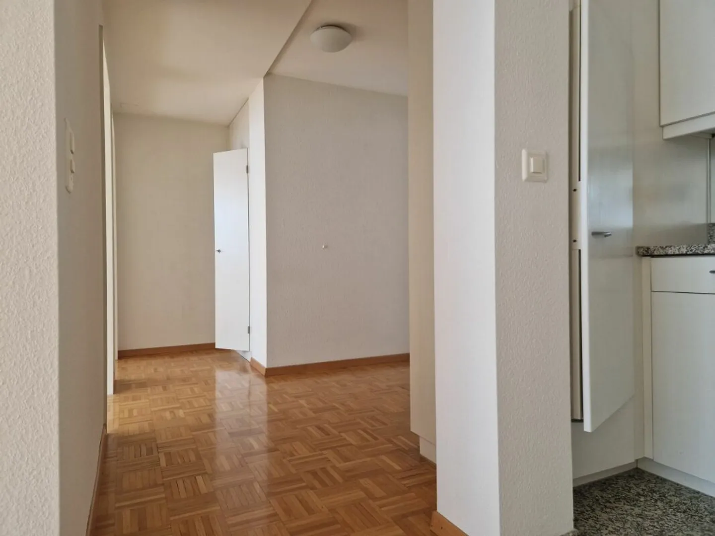 Helle 3.5-Zimmer-Wohnung an zentraler Lage in Luzern - Photo 7 sur 8