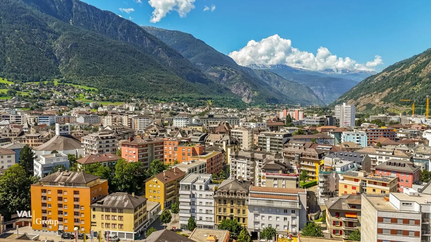 Strutture di produzione e magazzino in un'ottima posizione centrale - Foto 10 di 11