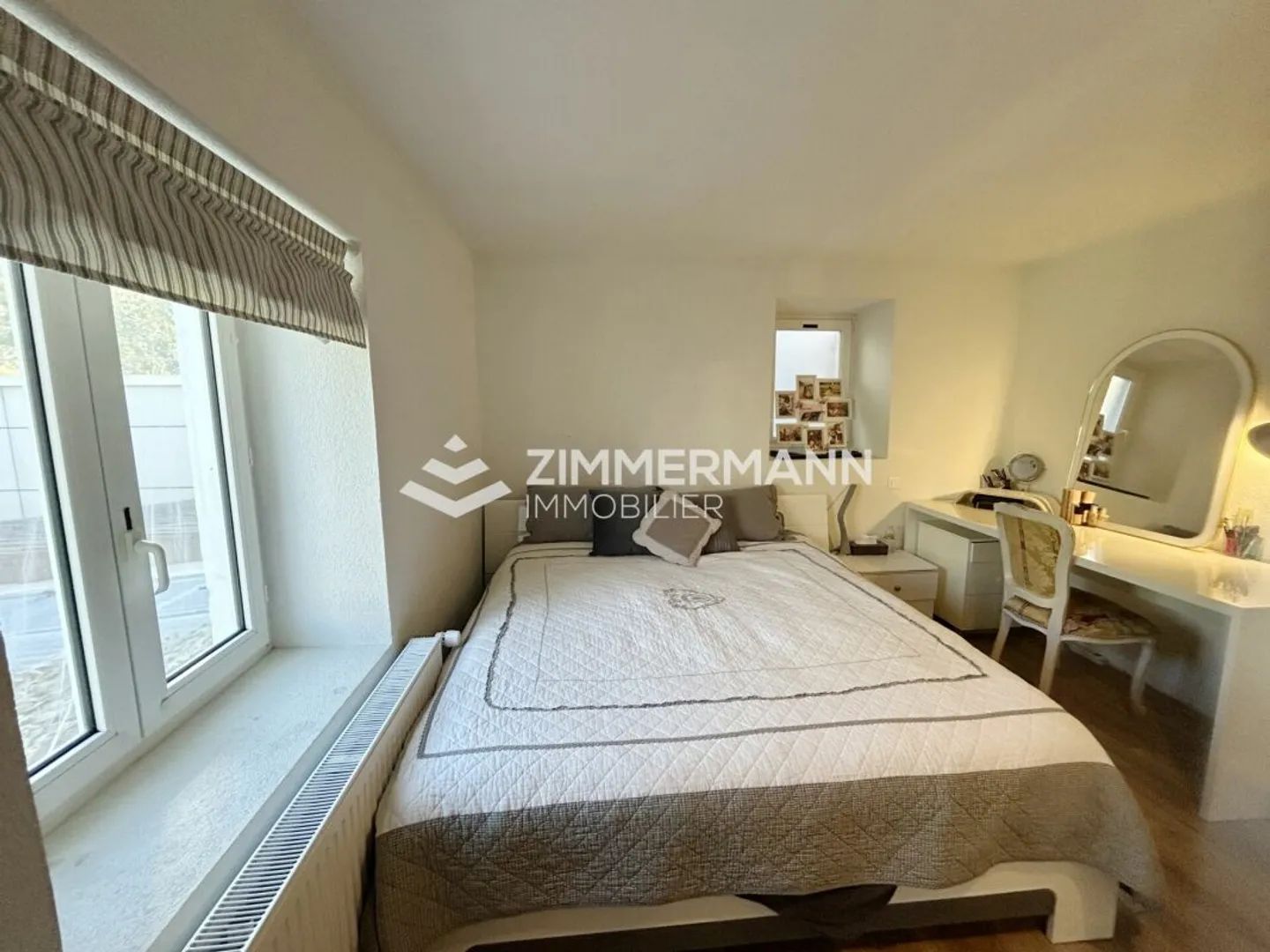 Spacious house with veranda, garden and outbuilding - just minutes from Geneva - Photo 5 of 9