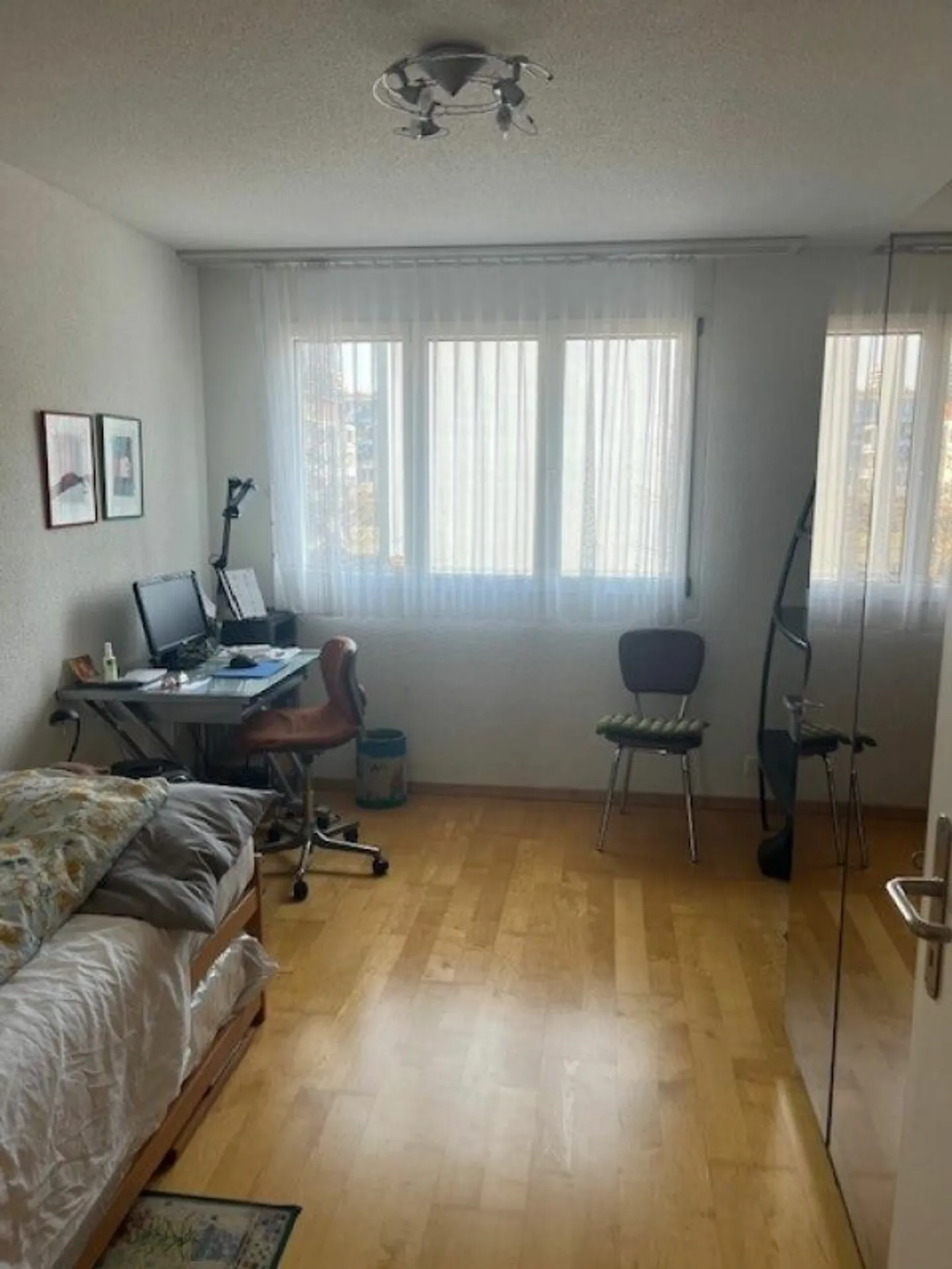 Attraktive 4.5-Zimmer-Wohnung im 1. OG in Rotkreuz - Photo 10 of 13