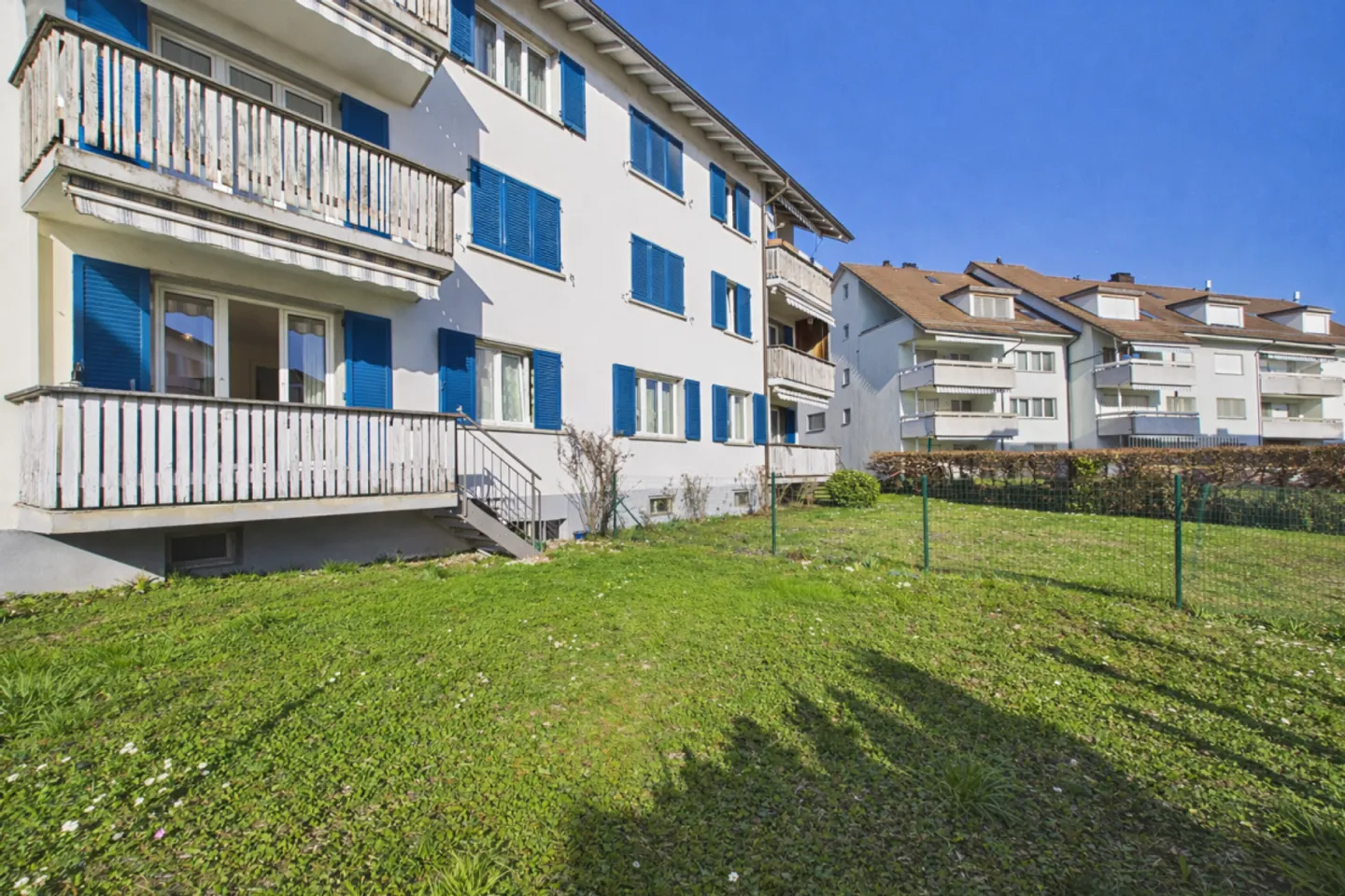 Living with garden and optimal connection - Photo 7 of 9