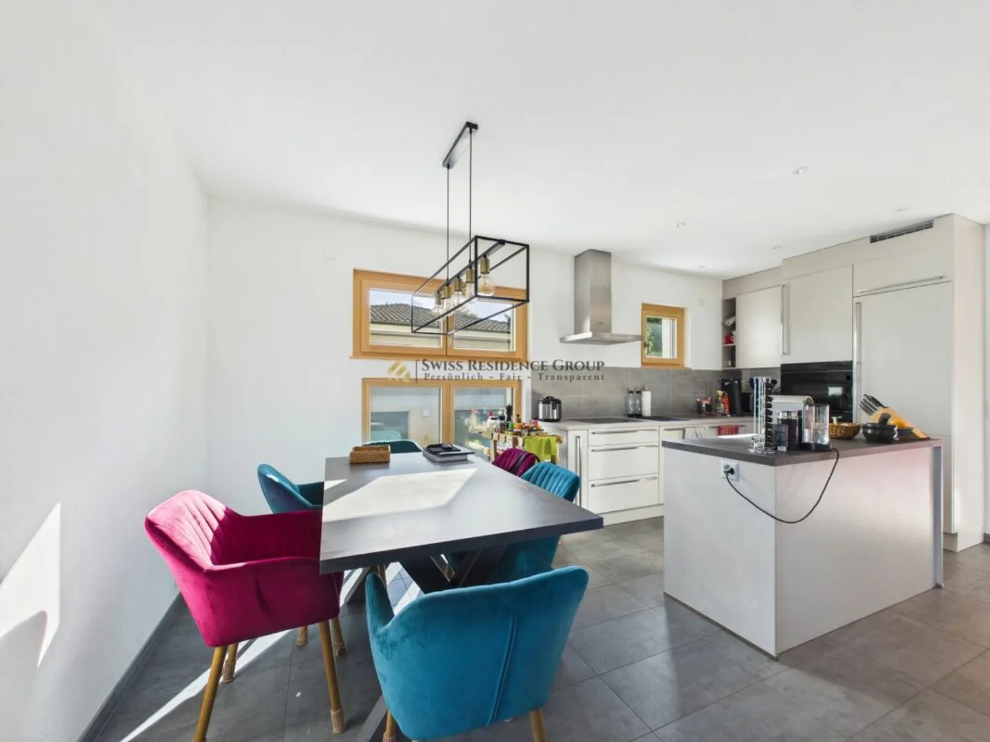 Charming Attic Apartment with Terrace - Photo 4 of 13
