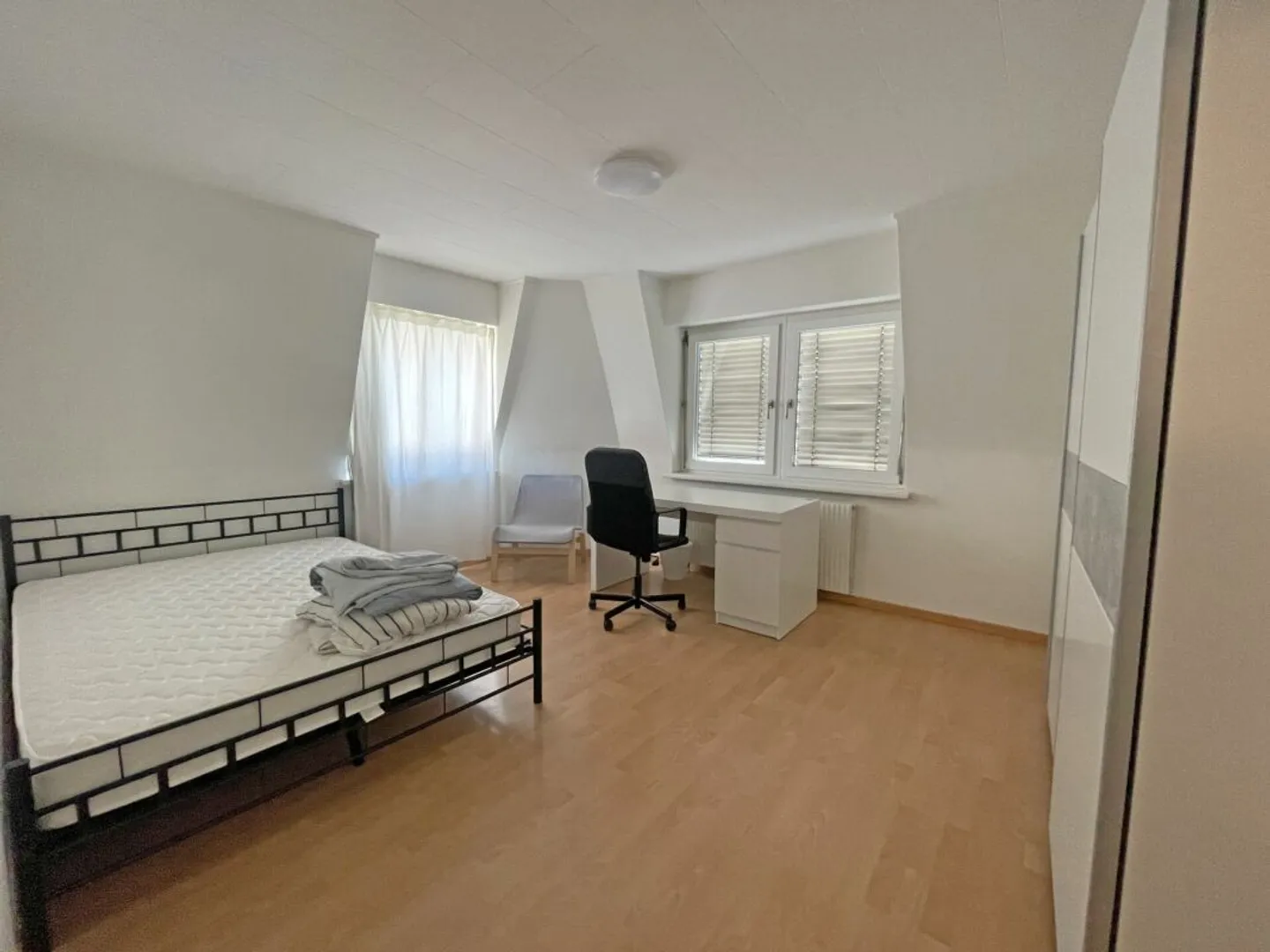 Beautiful, bright 3.0-room apartment in a central location in St. Gallen - Photo 1 of 7