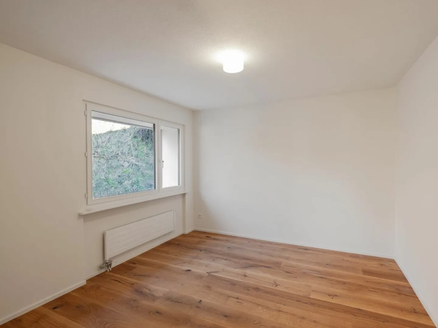 Renovated Dream Single-Family Home with 120 m² Terrace and Large Garden - Photo 6 of 13