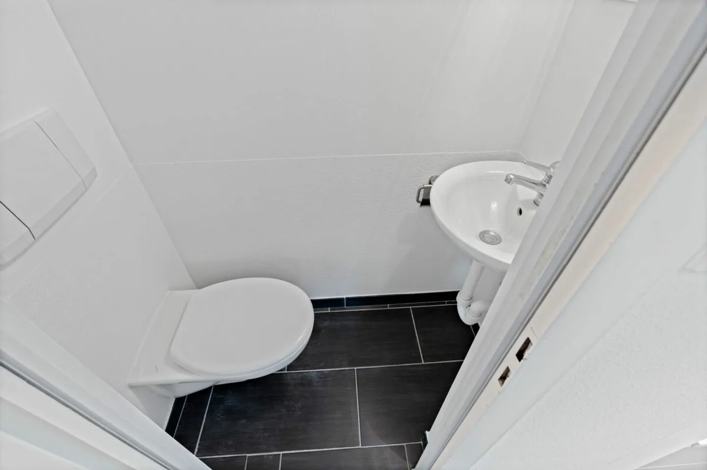 Tiny house urbano con giardino. Vivere in modo compatto a San Gallo - Foto 5 di 13