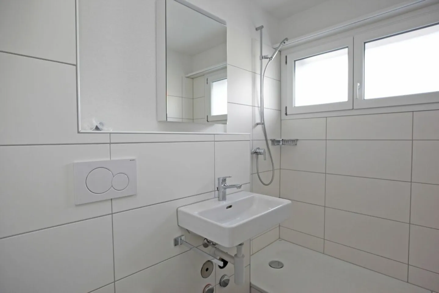 Appartement 3.5 pièces fraîchement rénové à Münchenbuchsee - Photo 5 sur 6