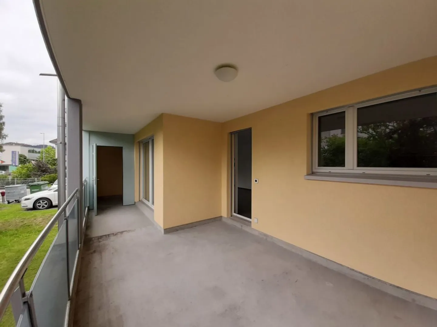 Spacious 2.5-Room Apartment - Photo 9 of 11