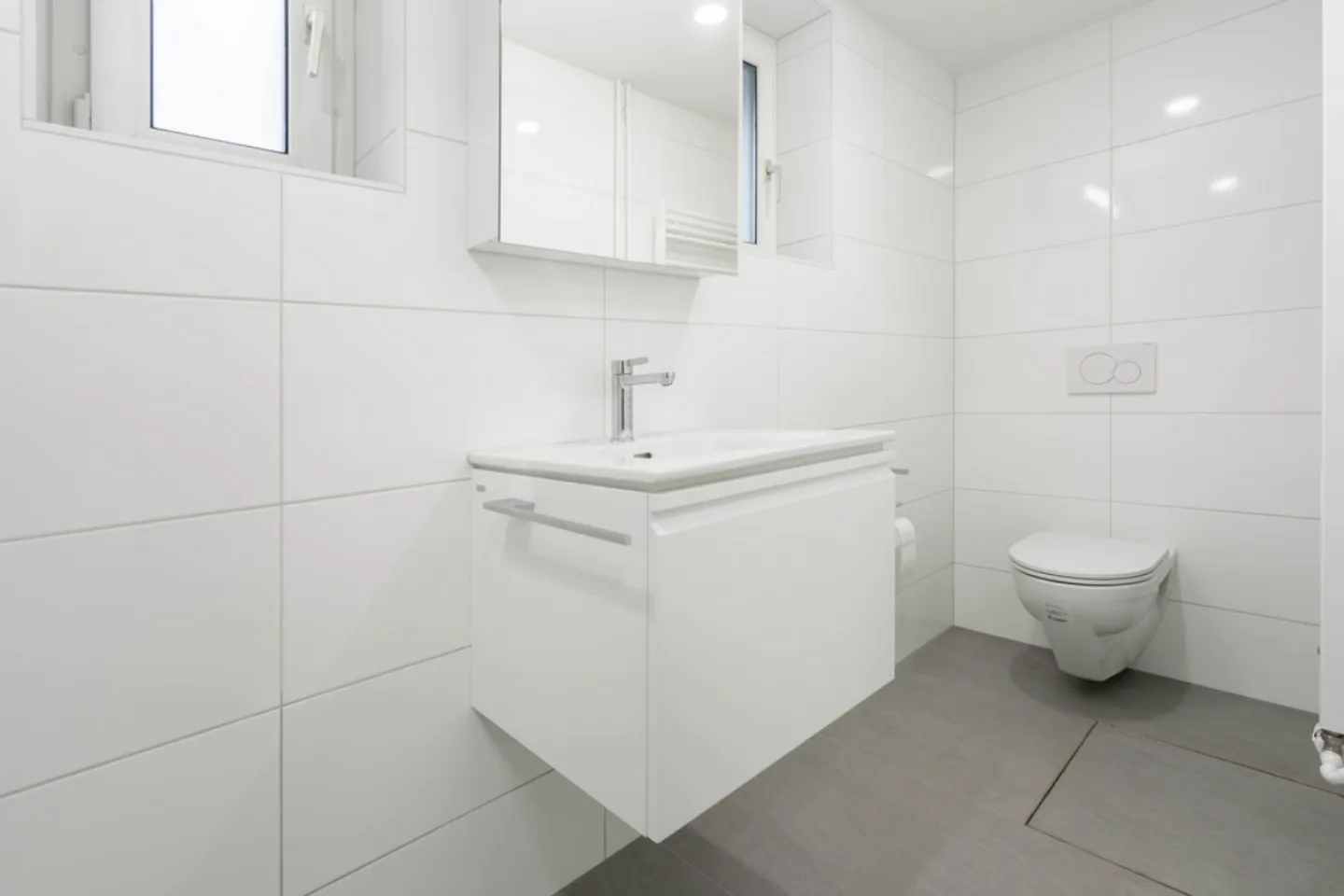 Charming, renovated 2.5-room apartment in Binningen - Photo 7 of 12