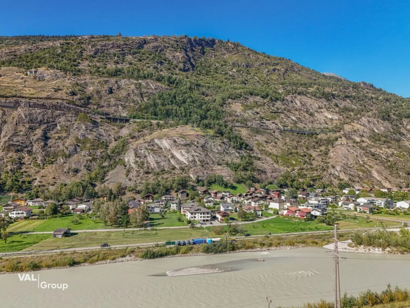 Propriété de rendement avec substance et avenir - Maison F, Développement «Bietschi», Raron - Photo 10 sur 11