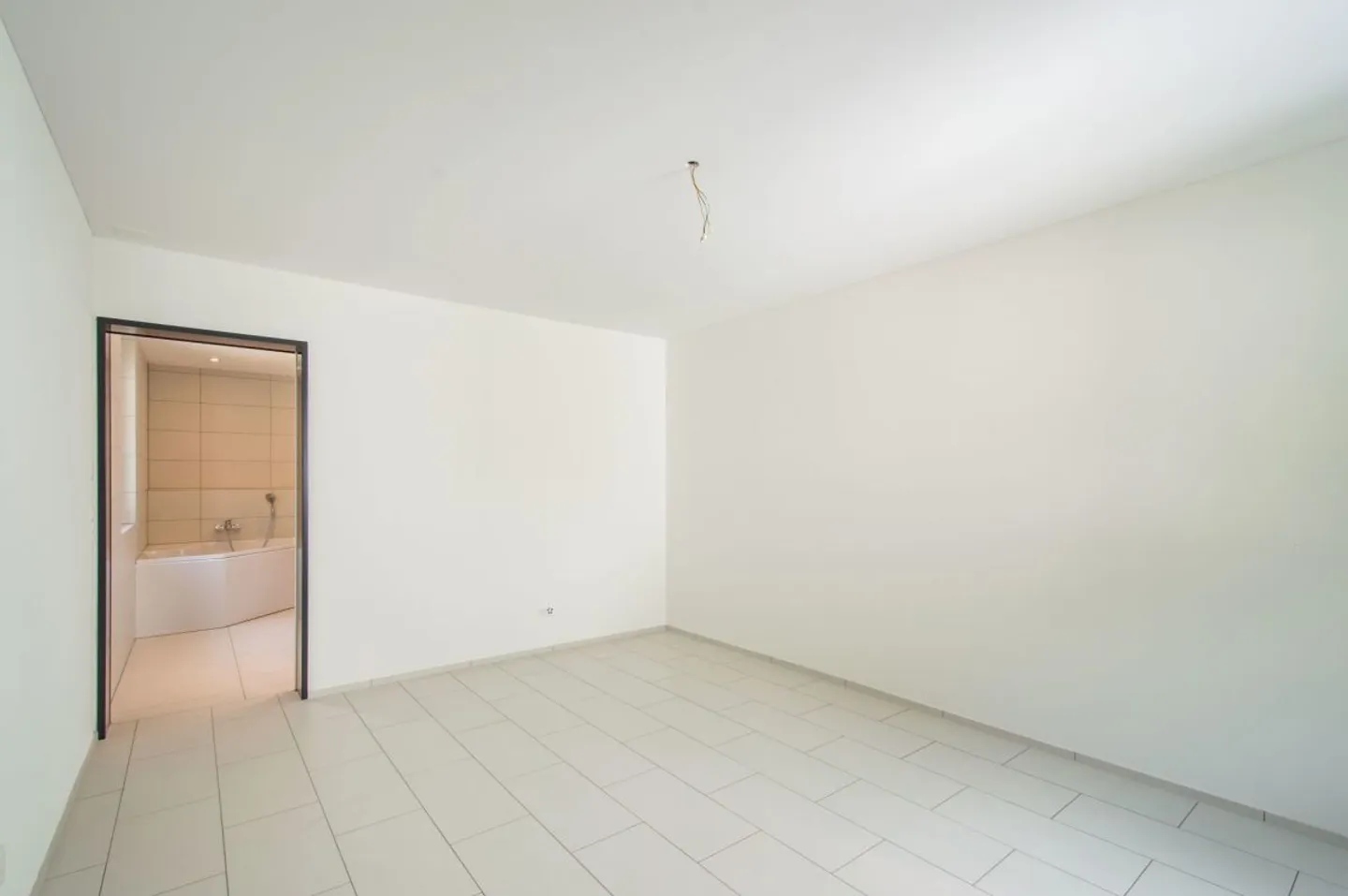 Modernes Apartment in Fläsch - Foto 3 von 13