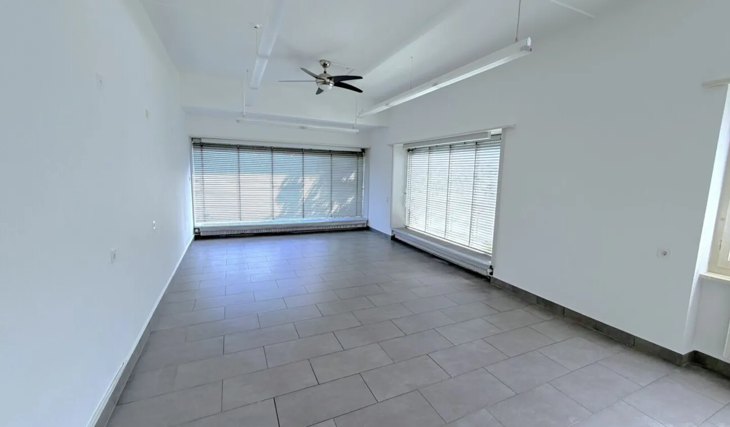 Office for rent in Delémont - Route de Moutier 89 - Photo 2 of 5