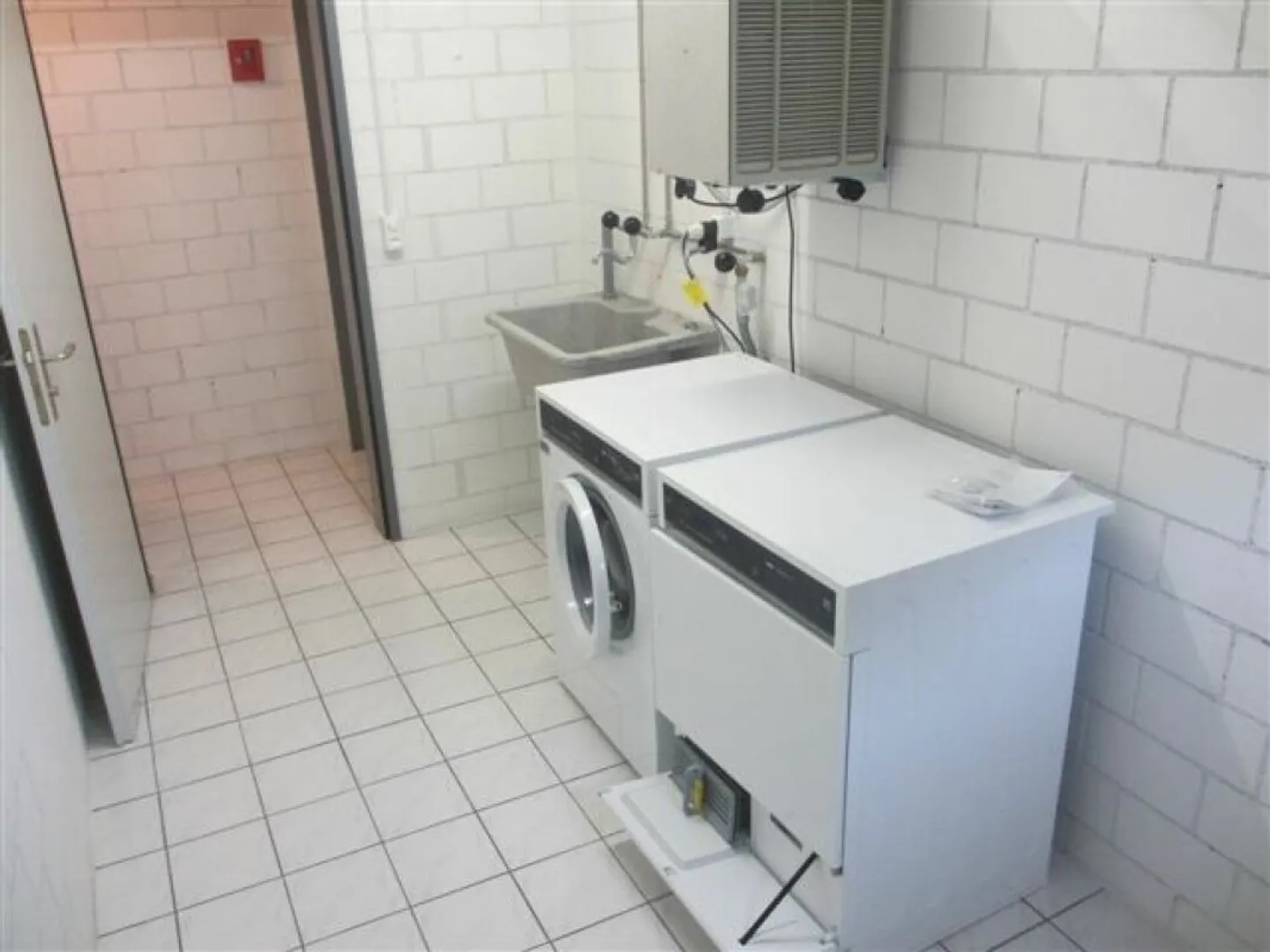 Appartement lumineux et ensoleillé de 4,5 pièces à louer - Photo 11 sur 13