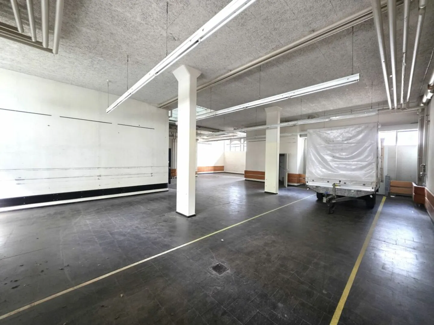 Officina, ideale per meccanici, falegnami dilettanti, ecc. - direttamente alla stazione di Romanshorn - Foto 7 di 8