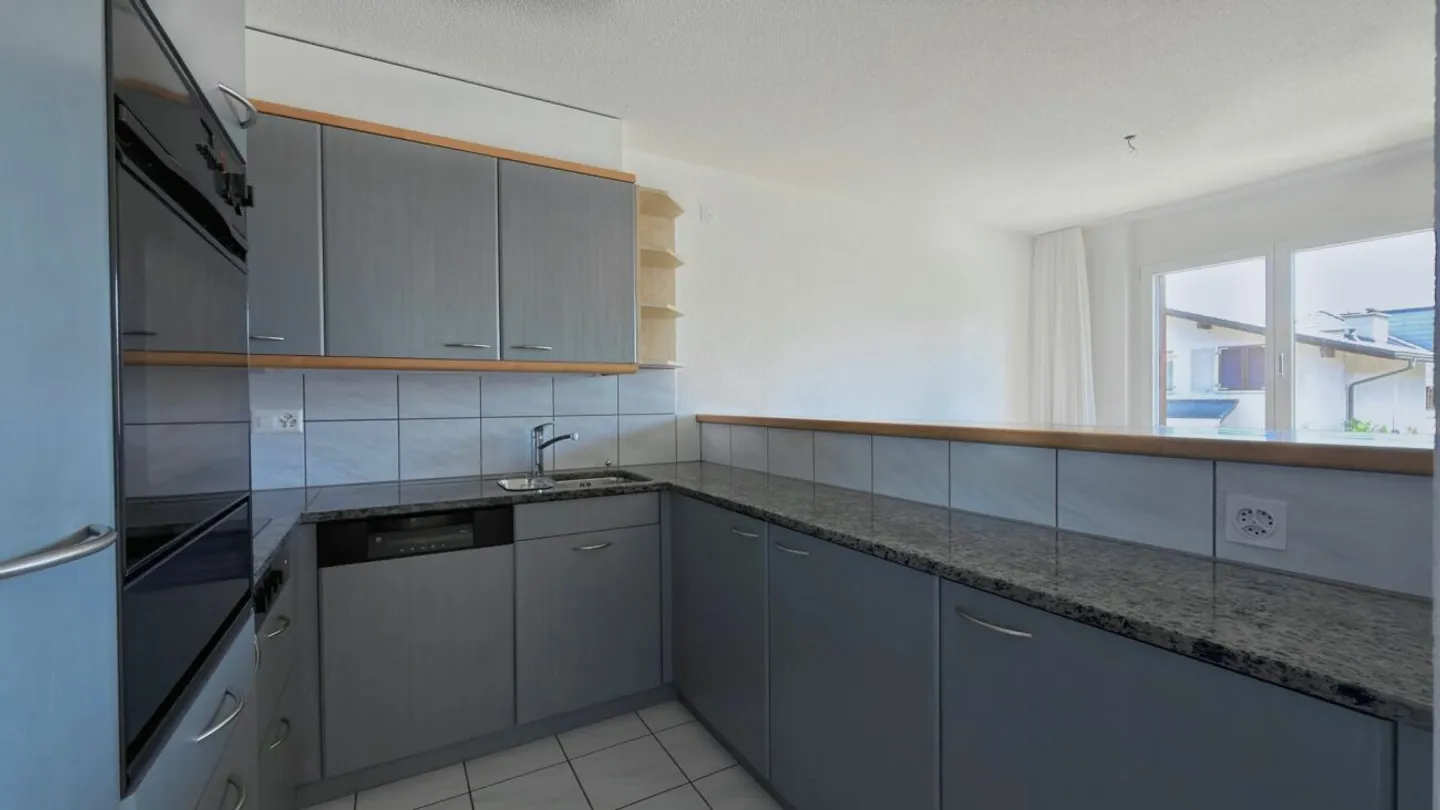Appartement lumineux et calme avec vue sur les Alpes et salle de lavage/hobby privée - Photo 8 sur 13