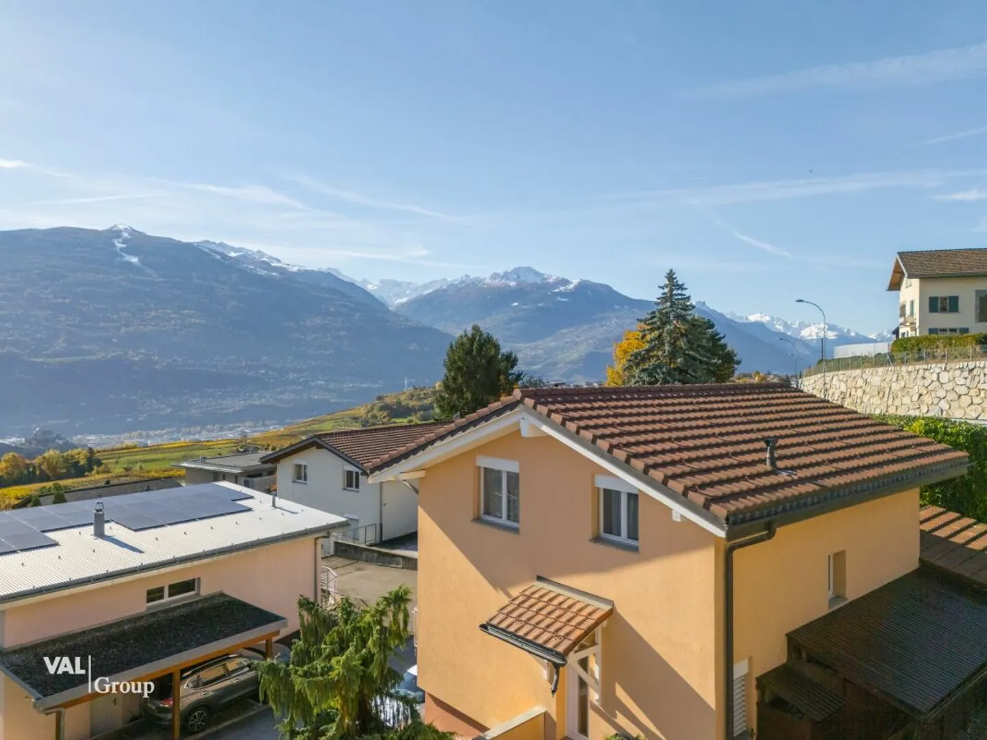 Charmante villa à Drône (Savièse) - Photo 1 sur 13