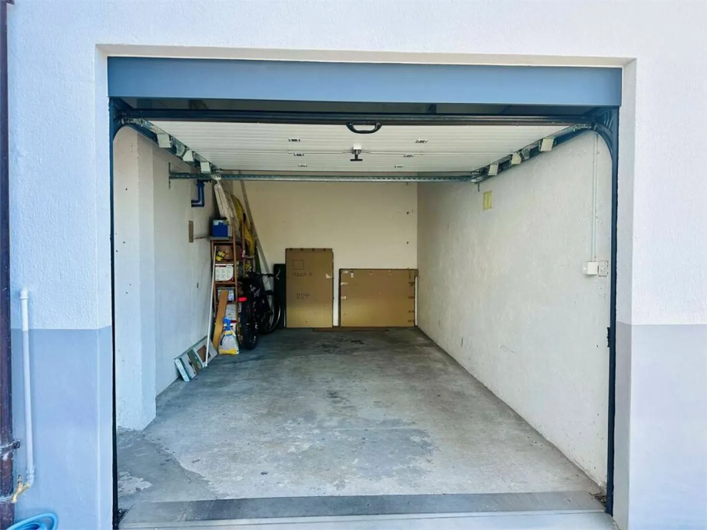 Sonnige 3.5 Zimmer Wohnung mit Balkon &amp; Seesicht in Porza - Foto 11 von 12