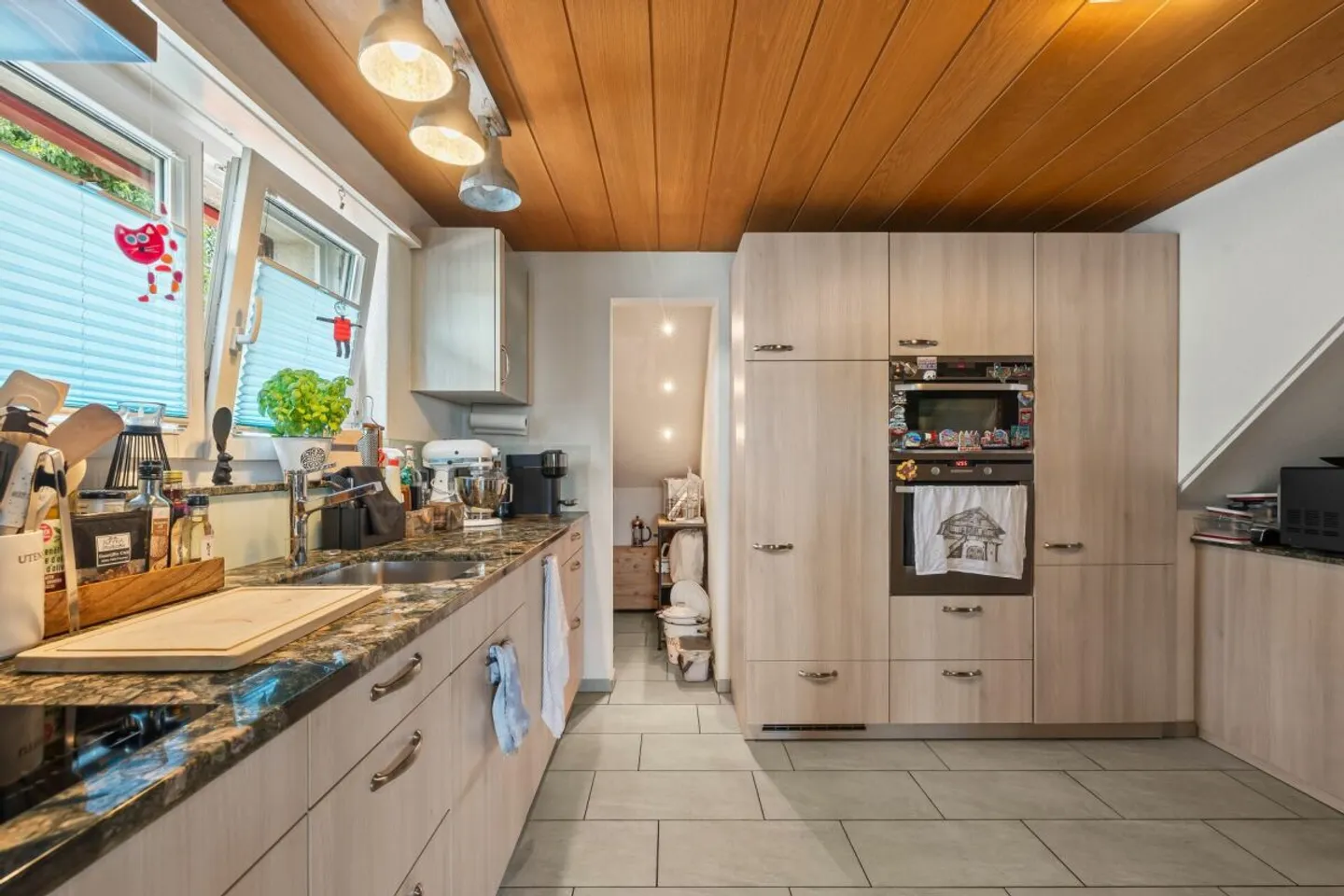 Maison bifamiliale bien entretenue avec charme, rendement et liberté - Photo 9 sur 13