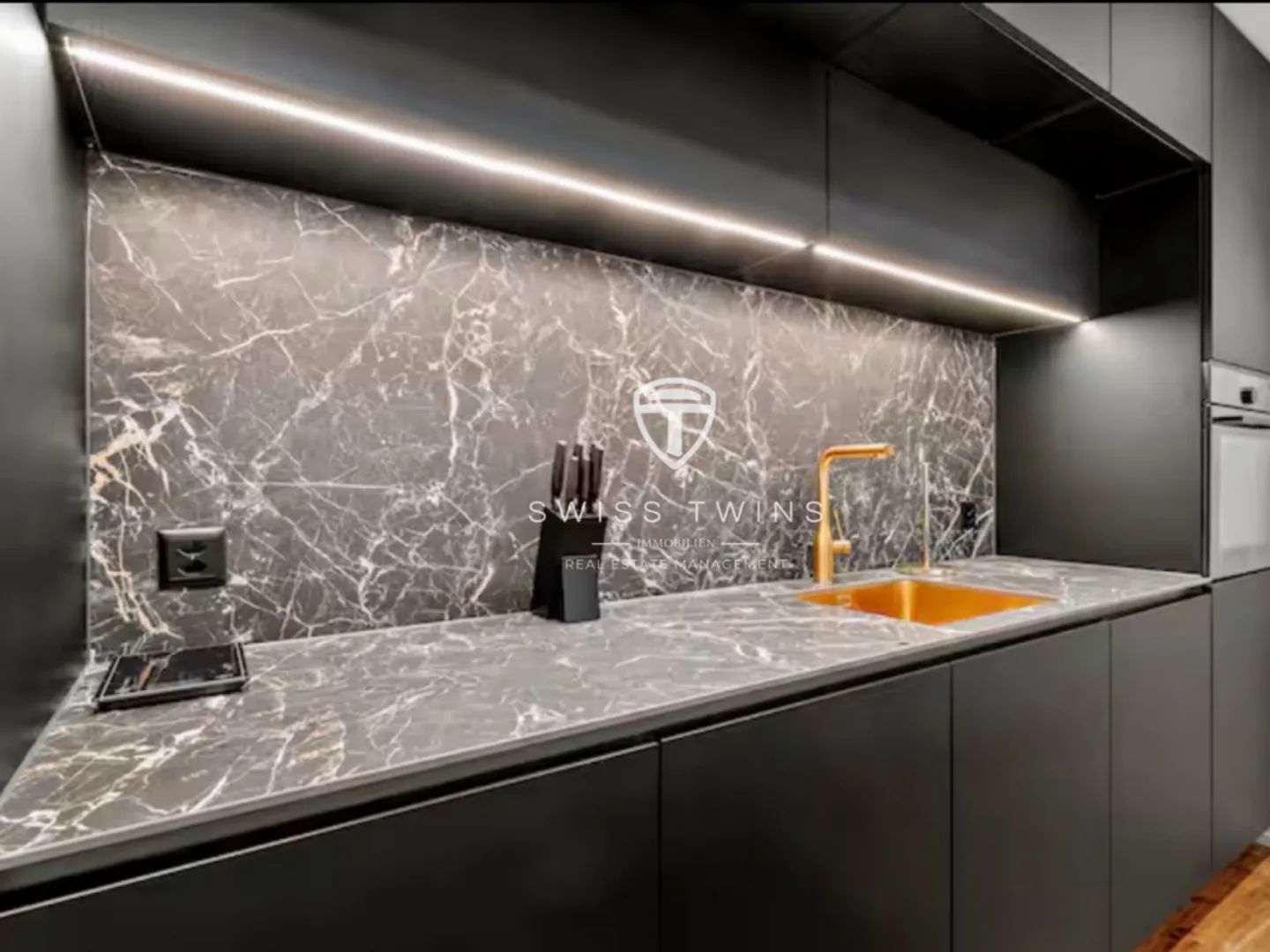 Appartamento di lusso con 3,5 stanze e terrazza privata di 132 m² con vista mozzafiato su Pilatus e Rigi - Foto 8 di 11