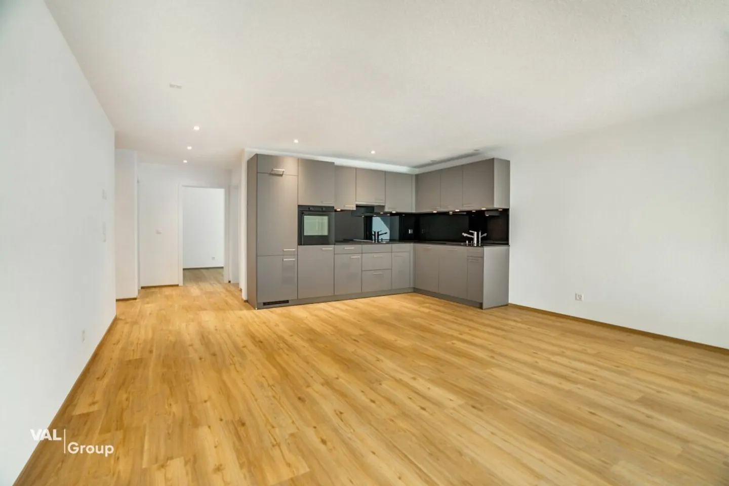 Modernes Apartment im Rhonetal - Foto 2 von 11