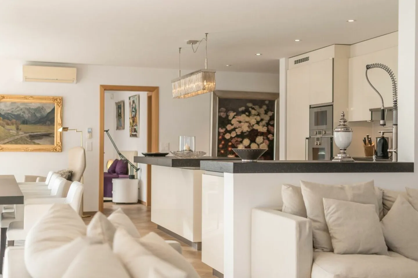 Beautiful 4.5-room apartment with boat space and lake view, Chalet Brienzersee - Photo 10 of 13