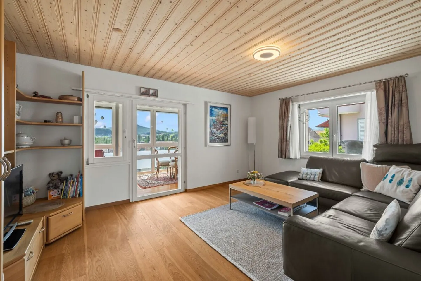 Maison bifamiliale bien entretenue avec charme, rendement et liberté - Photo 4 sur 13