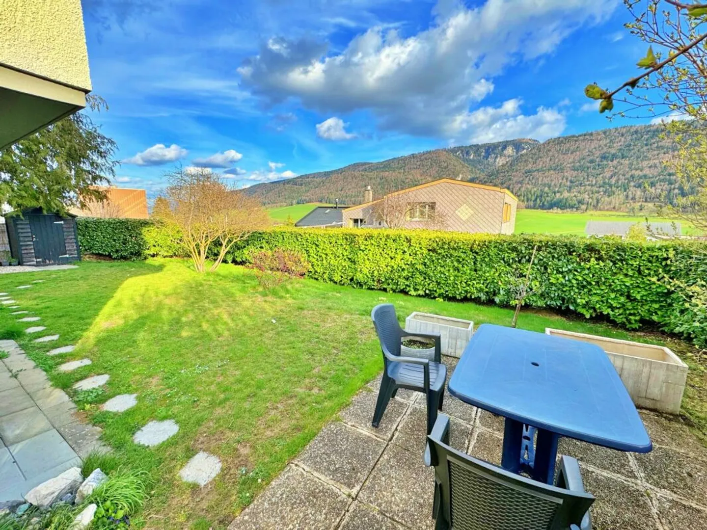 Incantevole Villa Familiare a St-Imier - Foto 3 di 13