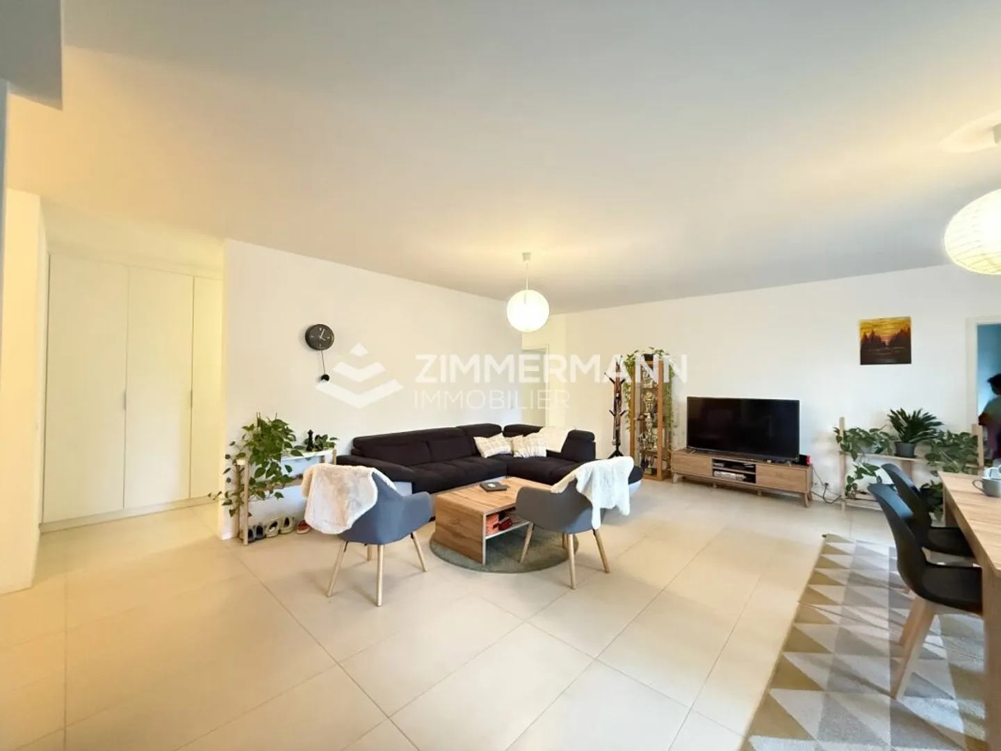 Hochwertige Wohnung mit Garten und unabhängigem Studio zu verkaufen! - Foto 2 von 13