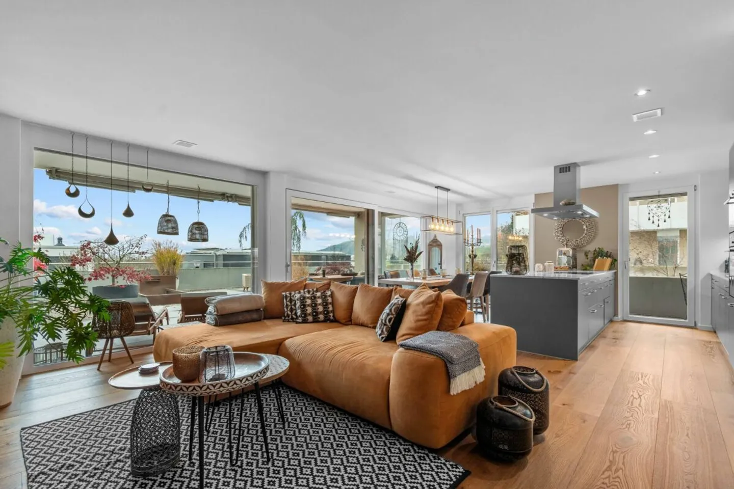 High-quality 3.5-room terrace apartment - Photo 4 of 13