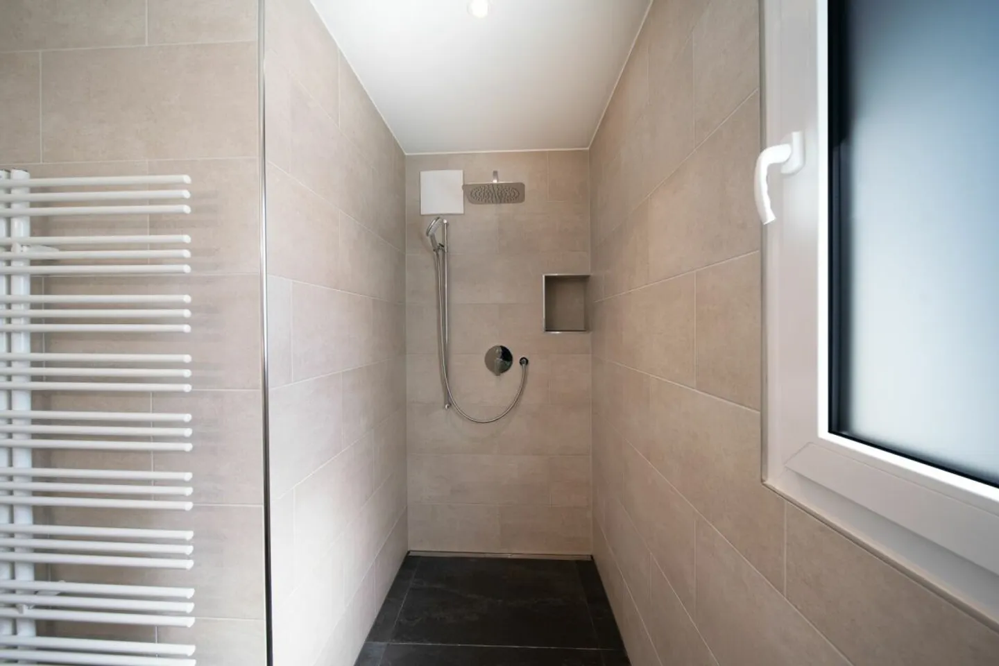 Exklusive 4.5 Zimmer Attika - Foto 9 von 13