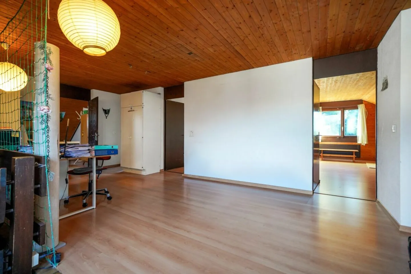 Casa unifamiliare indipendente in una buona posizione con grande potenziale - Foto 7 di 13