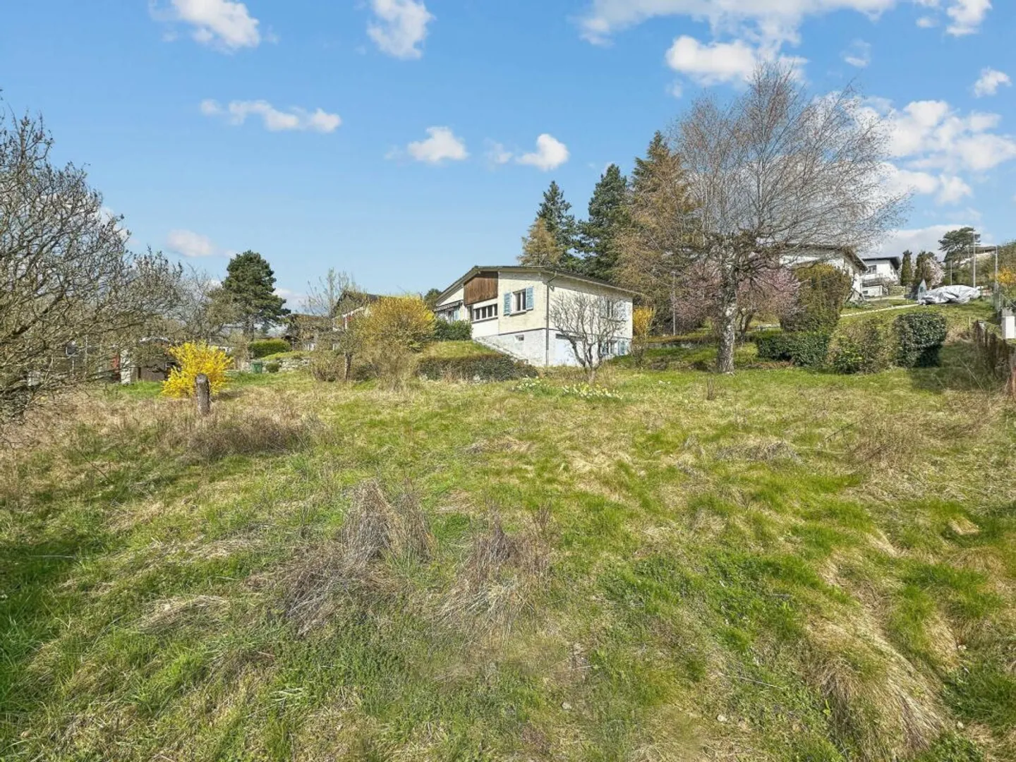 Villa Charmante avec Potentiel d'Agrandissement - Photo 3 sur 13